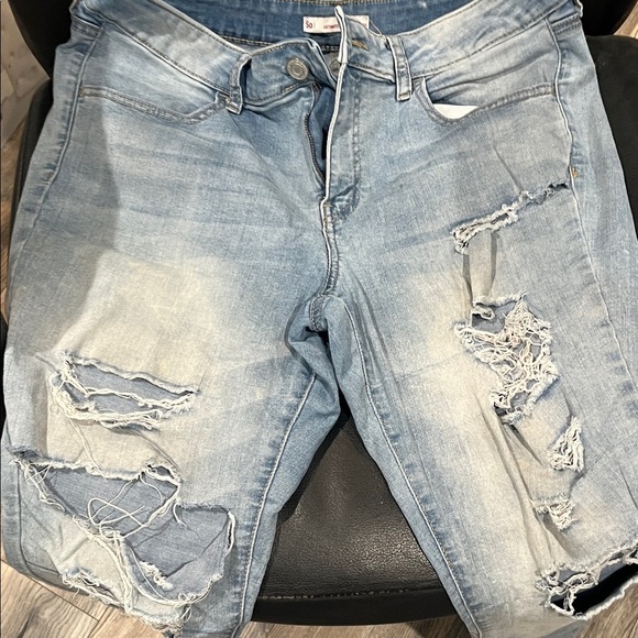 ⚡️⚡️⚡️SO Bundle of 4 jeans All colors Women's Skinny Jeans used - Picture 9 of 15